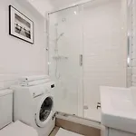 Shortstaypoland Aleje Jerozolimskie شقة وارسو